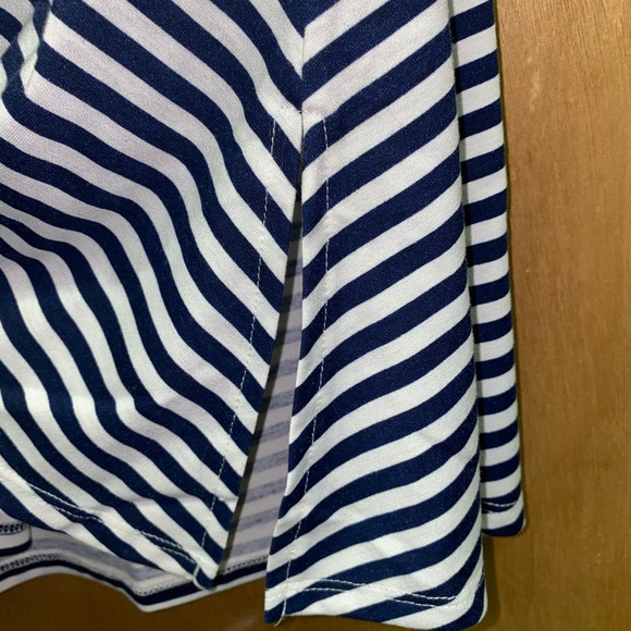 Perfect T - Picture 2 of 2